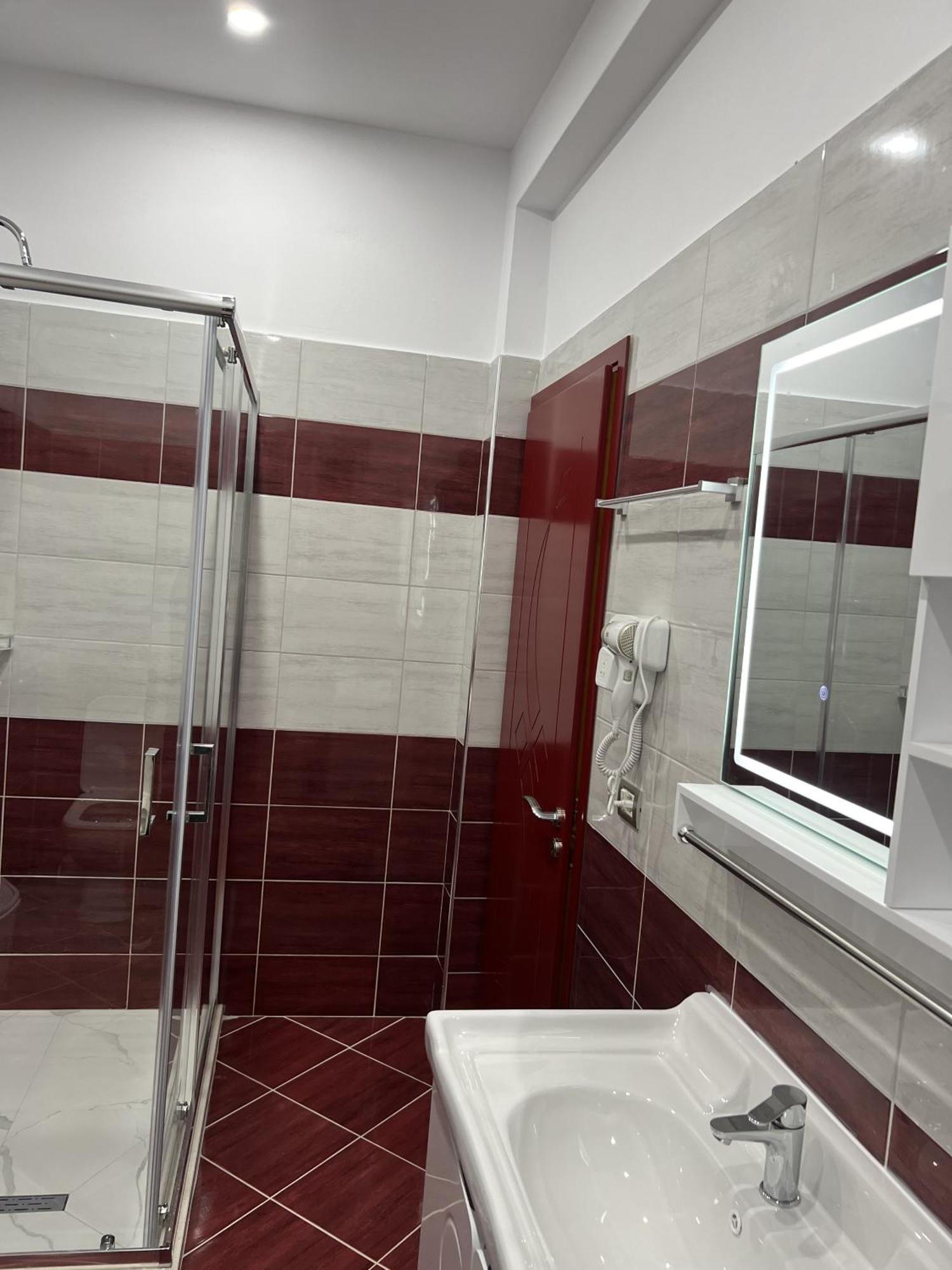 Guesthouse Osumi Berat Exteriér fotografie